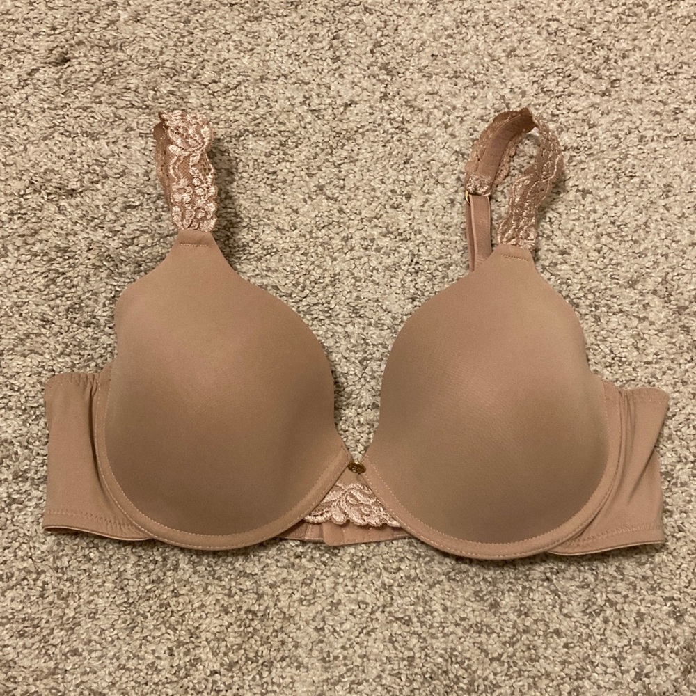 EUC Natori Beige Luxe Underwire Bra 34D